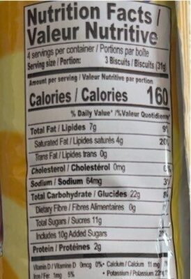 Britania Treat Fruit Cream Pineapple 100 gm